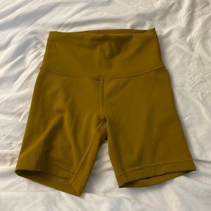 Lululemon Wunder Train HR Short 6”